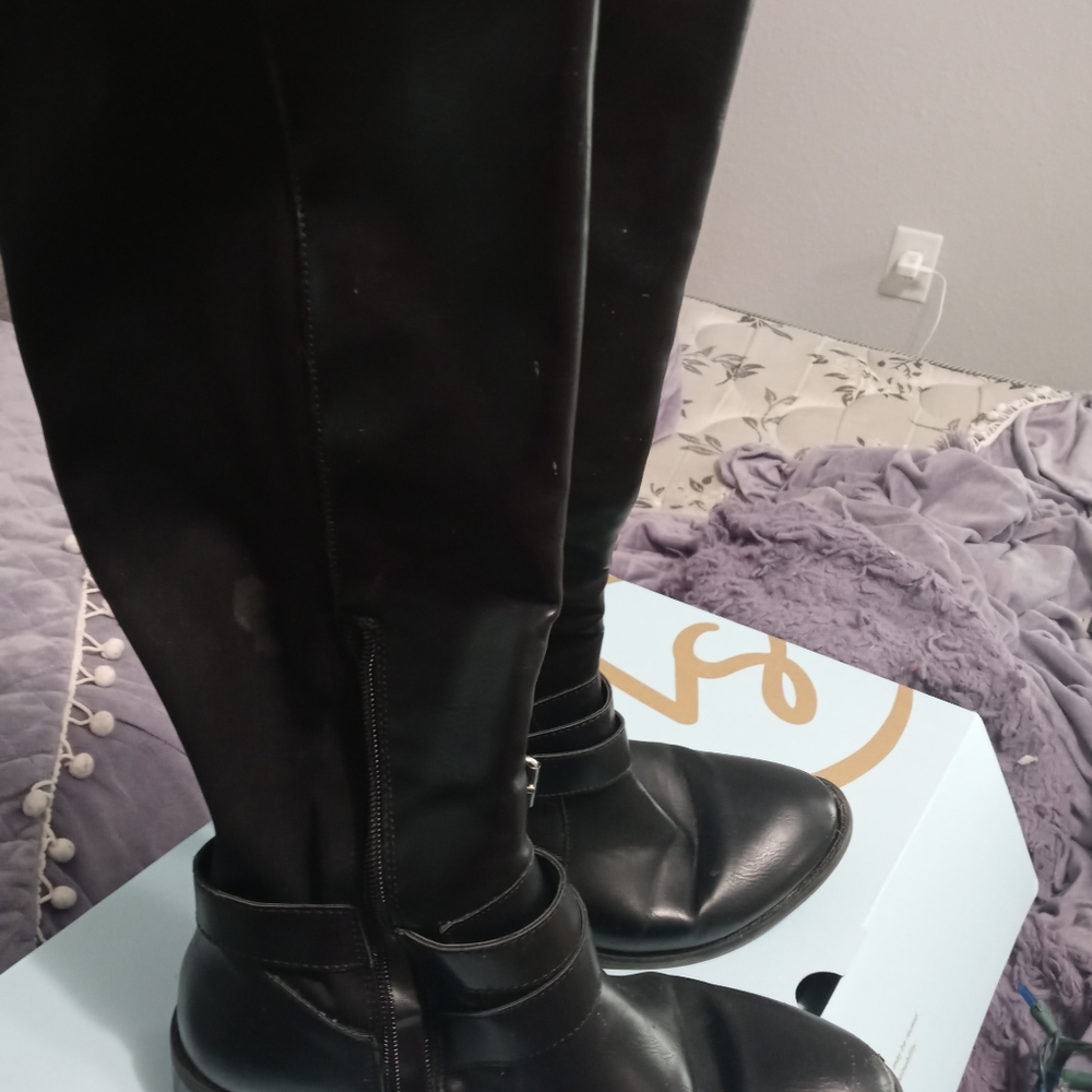 Winter Boots - Picture 6 of 6